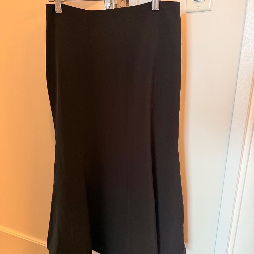 Club Monaco Crepe Midi Flute Skirt